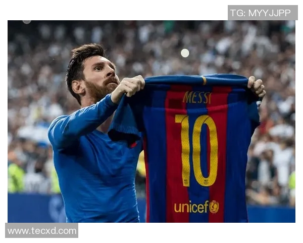 9号球衣背后的传奇故事揭晓那位足球明星的辉煌与成就 9号球衣背后的传奇故事揭晓那位足球明星的辉煌与成就