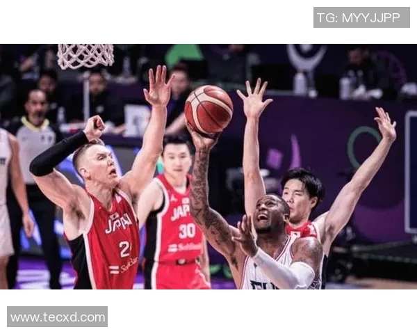 世预赛精彩对决日本男篮迎战强敌伊朗队全力争胜